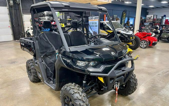 2023 Can-Am® Defender XT HD10