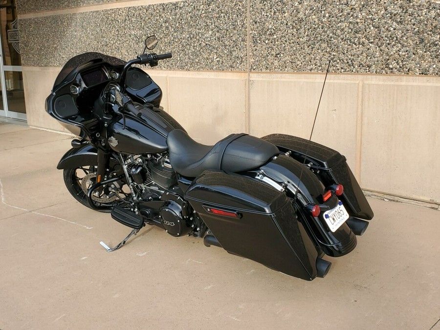 2021 Harley-Davidson Road Glide Special Vivid Black