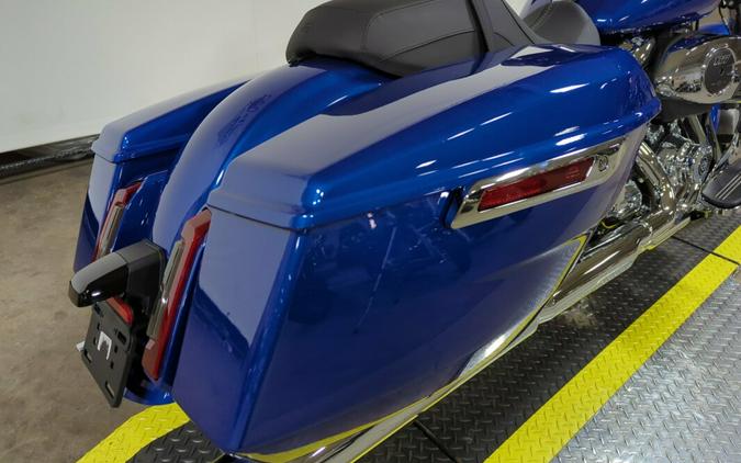 2024 Harley-Davidson® Street Glide® Blue Burst – Chrome Finish