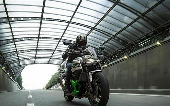 2024 Kawasaki Z7 Hybrid ABS