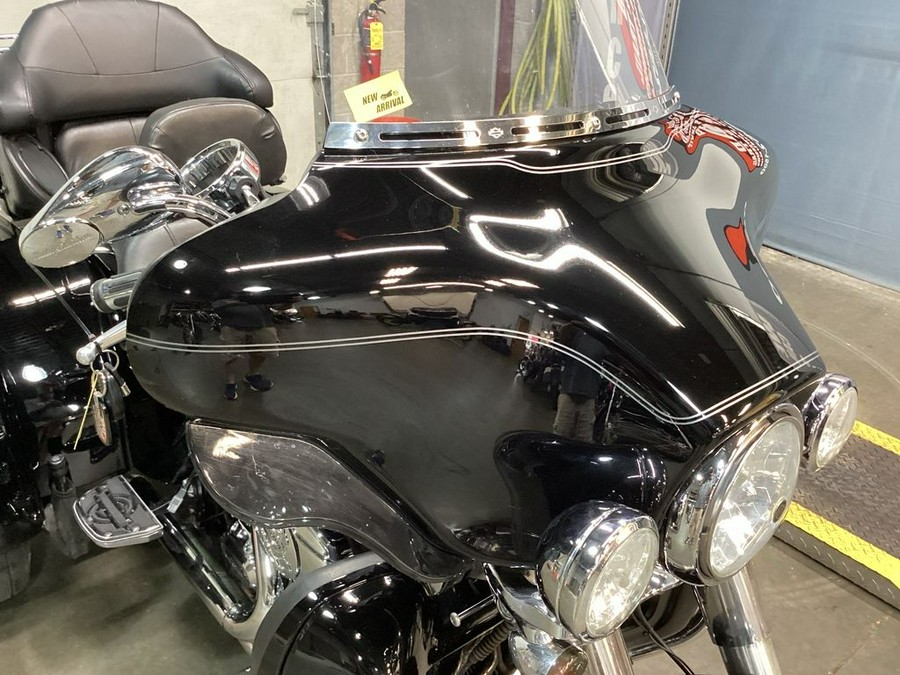 2010 Harley-Davidson® FLHTCUTG - Tri Glide® Ultra Classic®