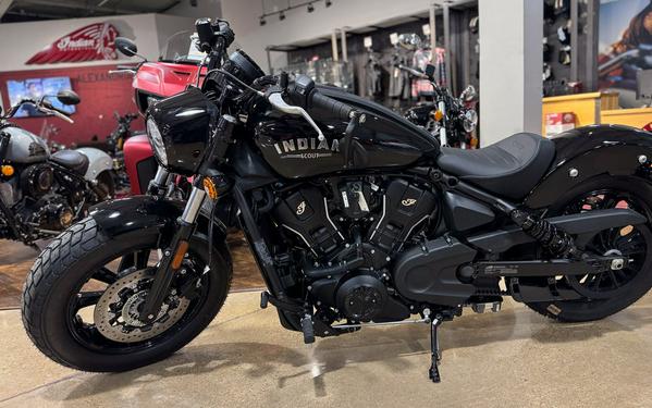 2025 Indian Motorcycle® Scout® Bobber Black Metallic