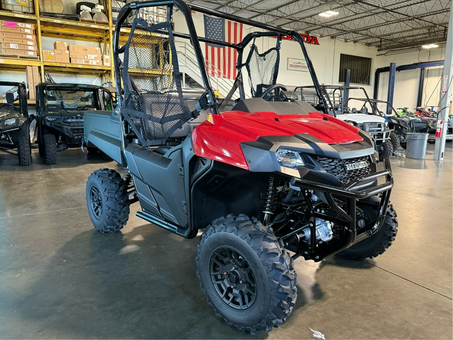 2026 Honda Pioneer 700 Deluxe