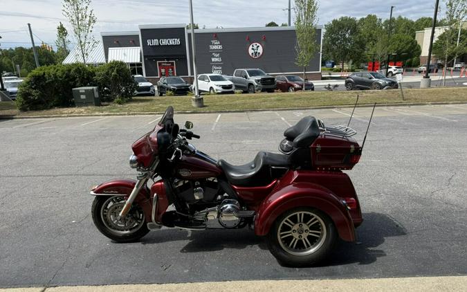 FLHTCUTG 2010 Tri Glide® Ultra Classic®