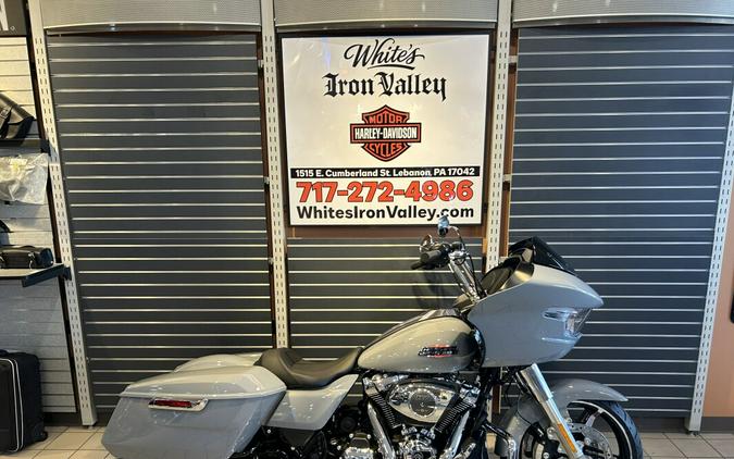 2026 H-D Road Glide® Solo 117ci