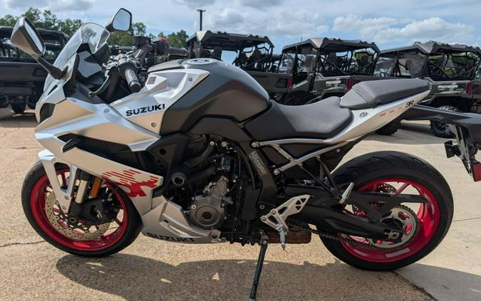 2024 Suzuki GSX-8R