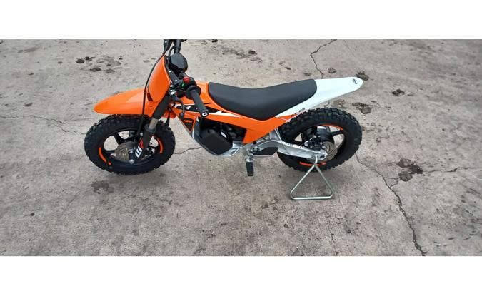 2024 KTM SX-E2