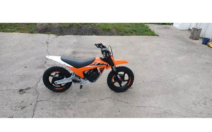 2024 KTM SX-E2