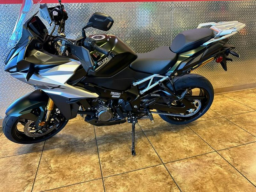 2024 Suzuki GSX-S1000GX Plus