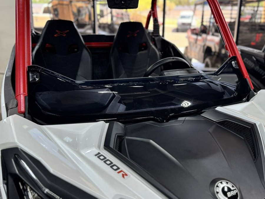 2025 Can-Am® Maverick Sport X rc 1000R