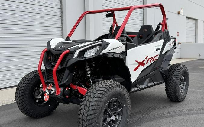 2025 Can-Am® Maverick Sport X rc 1000R
