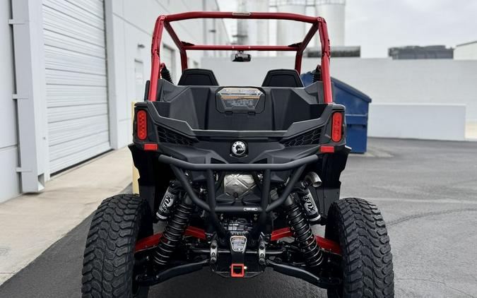 2025 Can-Am® Maverick Sport X rc 1000R