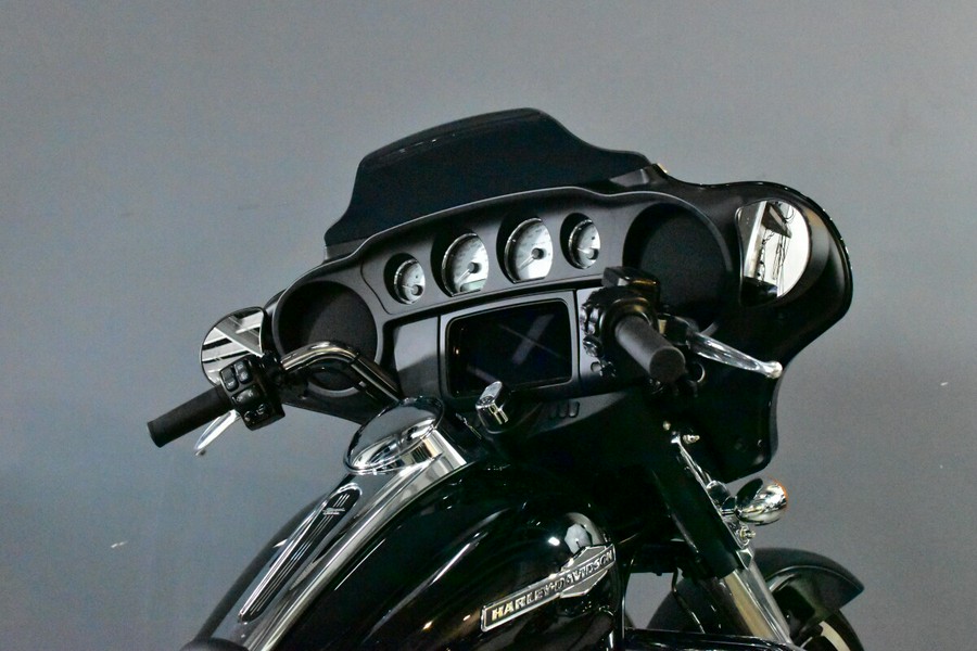 2023 Harley-Davidson Street Glide