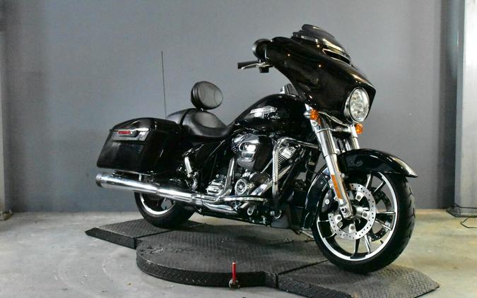 2023 Harley-Davidson Street Glide