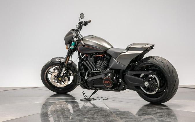 2019 Harley-Davidson FXDRS Softail FXDR 114 in Industrial Gray Denim