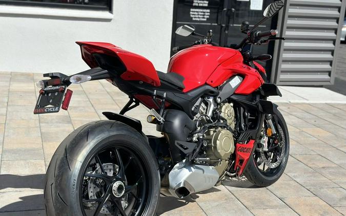 2024 Ducati Streetfighter V4 Red