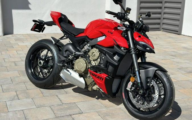 2024 Ducati Streetfighter V4 Red