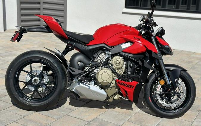 2024 Ducati Streetfighter V4 Red