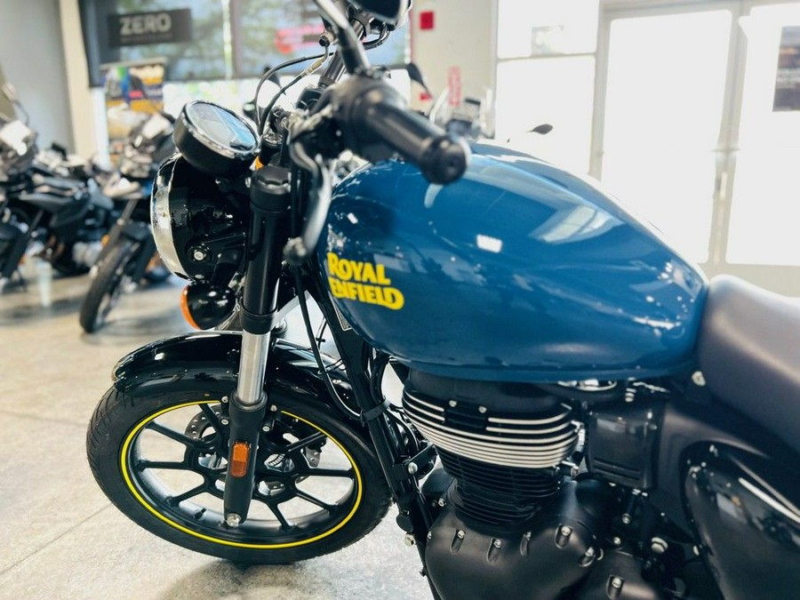 2023 Royal Enfield Meteor 350 Stellar Blue