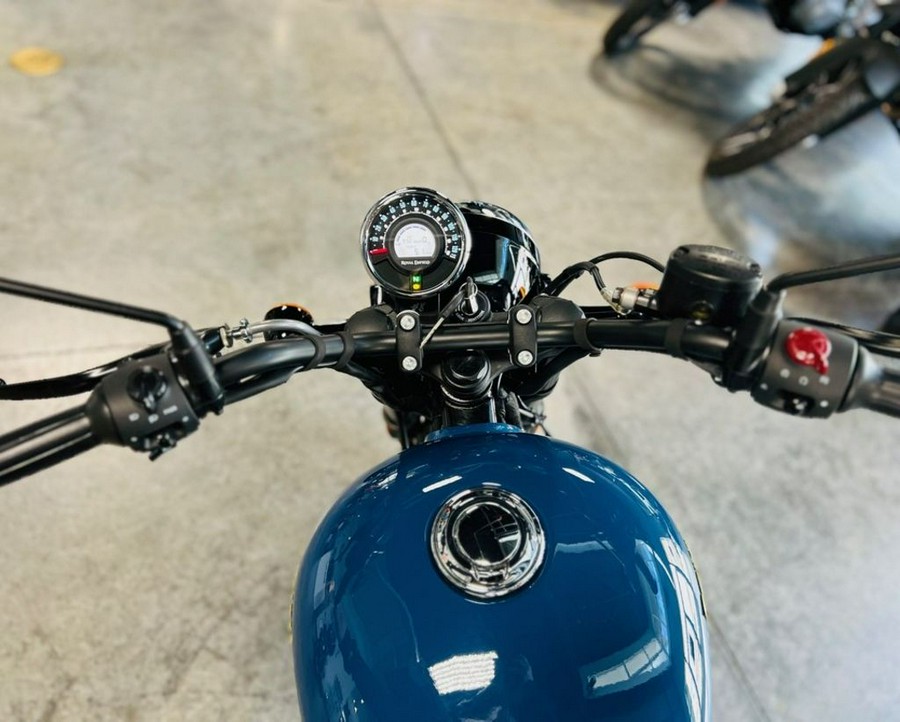 2023 Royal Enfield Meteor 350 Stellar Blue