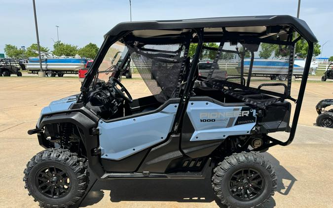 2024 Honda Pioneer 1000-5 Deluxe