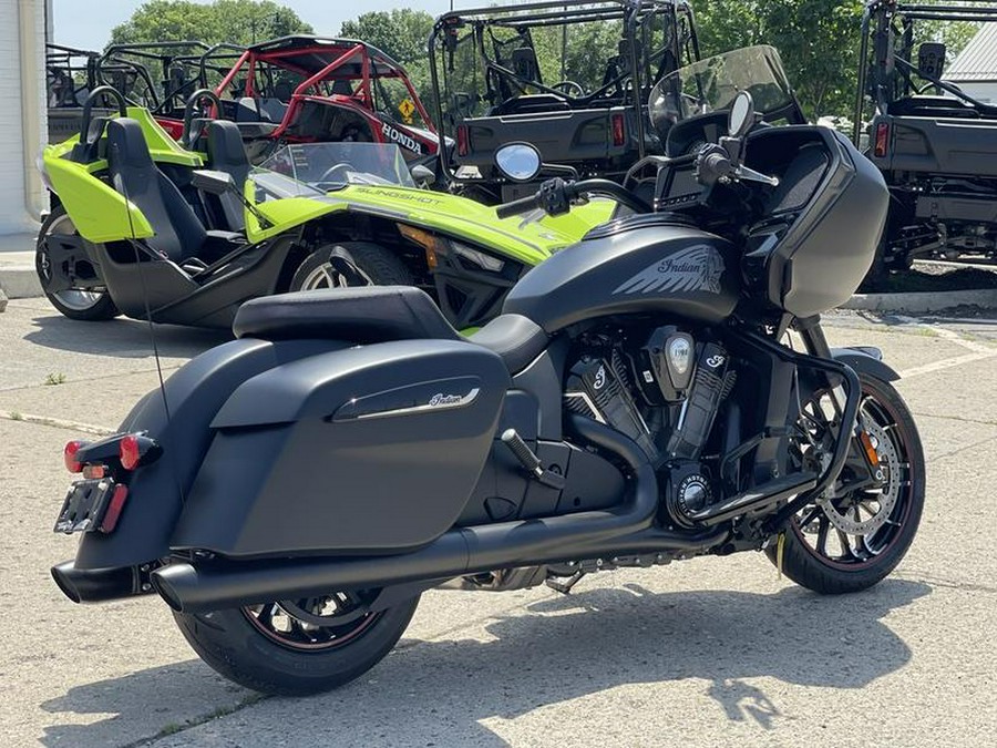 2023 Indian Motorcycle® Challenger® Dark Horse® Black Smoke