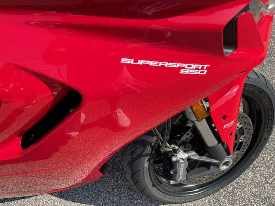 2023 Ducati SuperSport 950