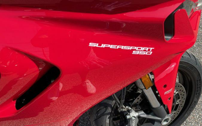 2023 Ducati SuperSport 950