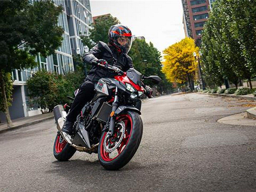 2025 Kawasaki Z500 SE ABS