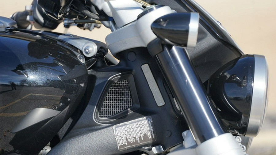 2020 TRIU Rocket 3 R