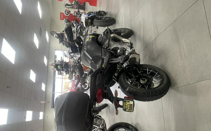 2024 Moto Guzzi Stelvio Base