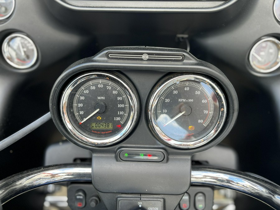 2012 HARLEY Road Glide Ultra