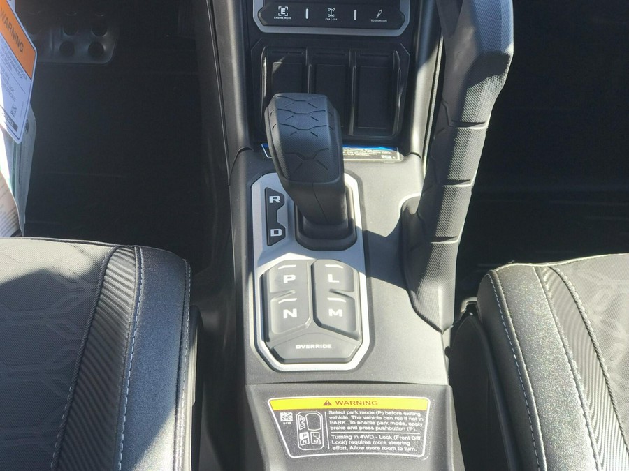 2026 Can-Am MAVERICK R MAX X RS WITH SMART-SHOX 999T DCT