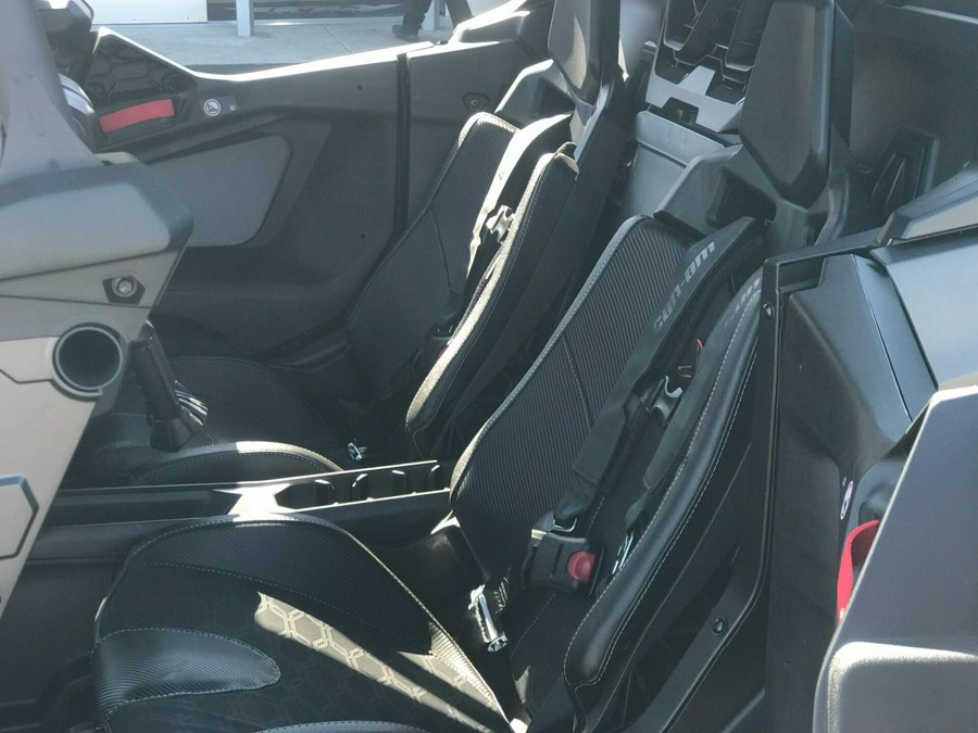 2026 Can-Am MAVERICK R MAX X RS WITH SMART-SHOX 999T DCT