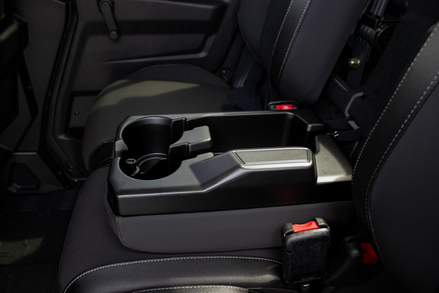 2026 CAN-AM DEFENDER MAX LIMITED CAB HD11