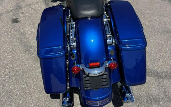 FLHXS 2017 Street Glide® Special