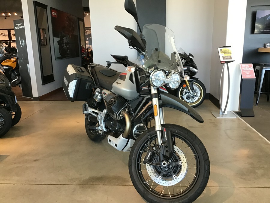 2023 Moto Guzzi V85 TT Travel