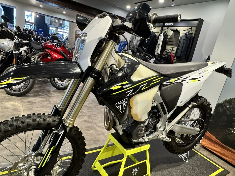 2026 Triumph TF 450-E Jet Black/Pure White