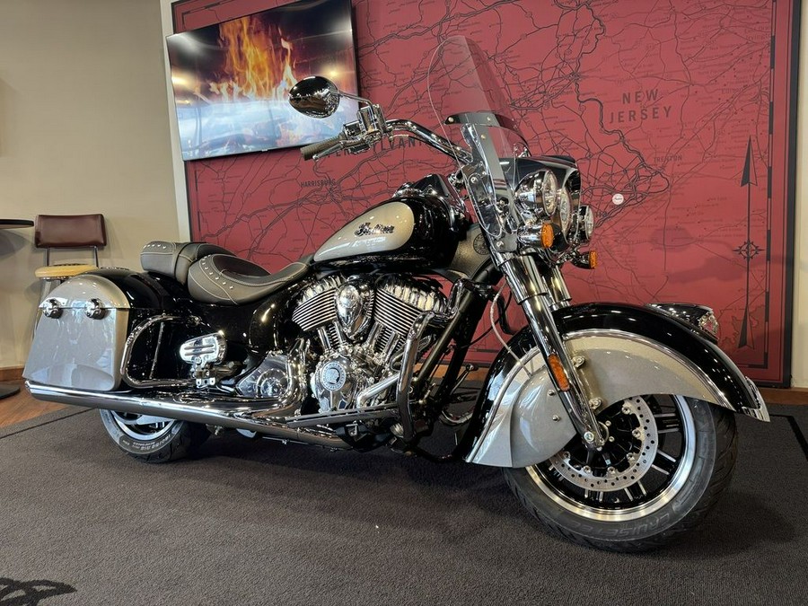 2025 Indian Motorcycle® Springfield® Black Metallic/Heavy Metallic