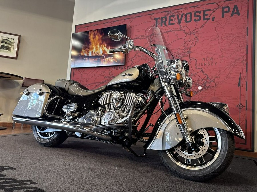 2025 Indian Motorcycle® Springfield® Black Metallic/Heavy Metallic