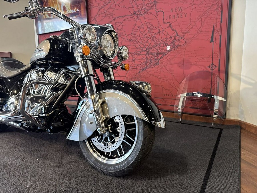 2025 Indian Motorcycle® Springfield® Black Metallic/Heavy Metallic