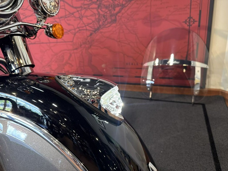 2025 Indian Motorcycle® Springfield® Black Metallic/Heavy Metallic