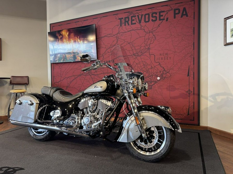 2025 Indian Motorcycle® Springfield® Black Metallic/Heavy Metallic