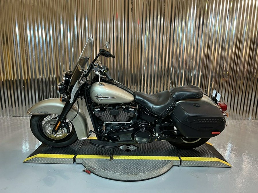 2018 Harley-Davidson FLHC - Softail Heritage Classic