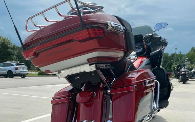 2019 Harley-Davidson Road Glide Ultra Wicked Red/Barracuda Silver