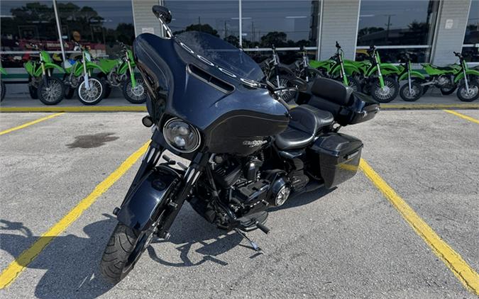 2015 Harley-Davidson Touring Street Glide Special