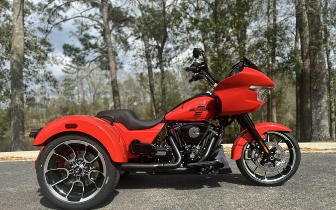 FLTRT 2026 Road Glide 3