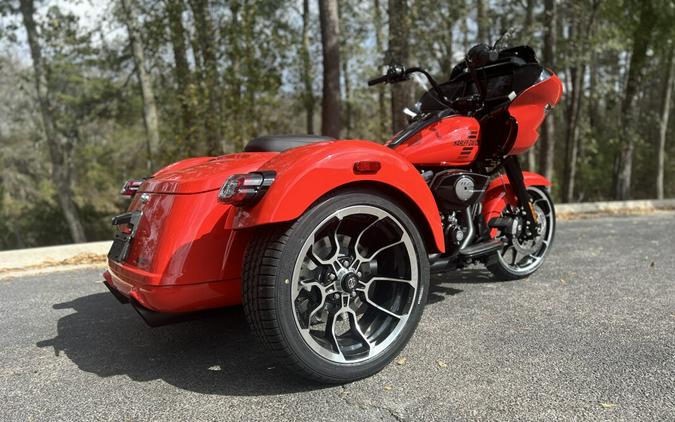 FLTRT 2026 Road Glide 3