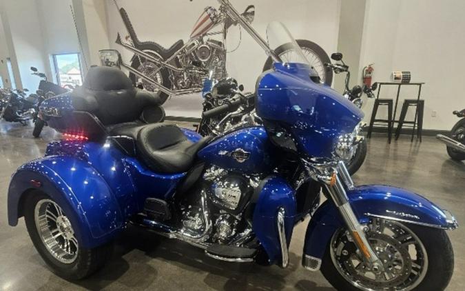2024 Harley-Davidson Trike FLHTCUTG - Tri Glide Ultra