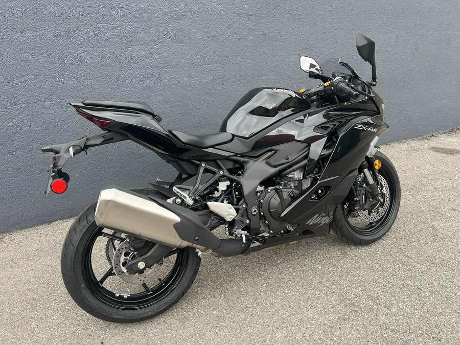 2024 KAWASAKI NINJA ZX-4R ABS